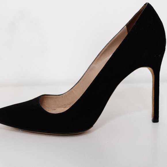 Manolo Blahnik Shoes - Manolo Blahnik black suede bb 105 size 37